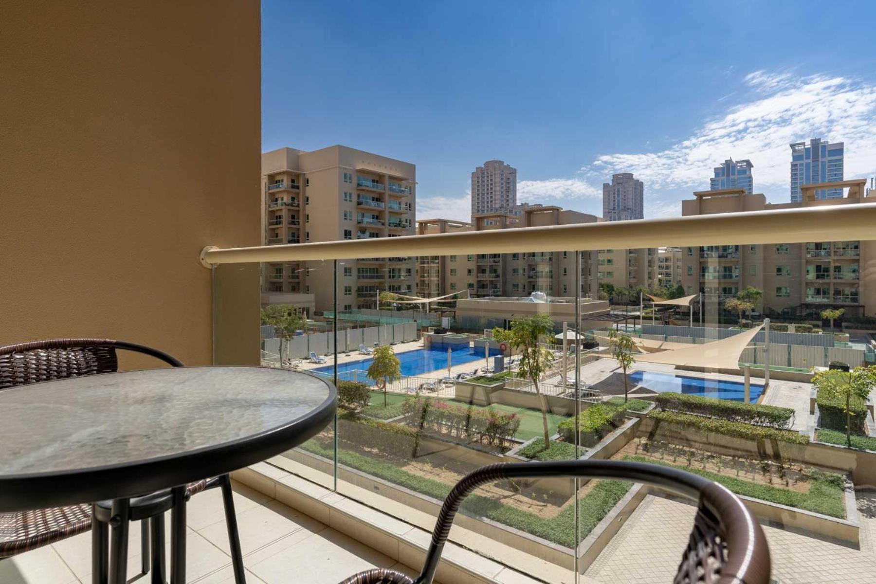 Modern - Spacious 1 Bed - Business Traveler Apartment Dubai Exterior photo